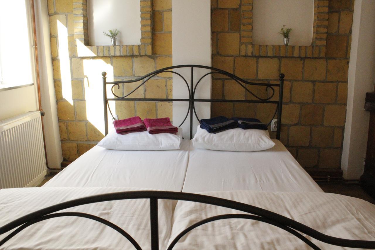 Hostel Nomad Νόβι Σαντ Εξωτερικό φωτογραφία