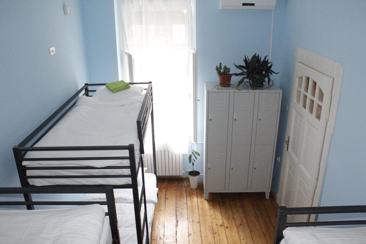 Hostel Nomad Νόβι Σαντ Εξωτερικό φωτογραφία