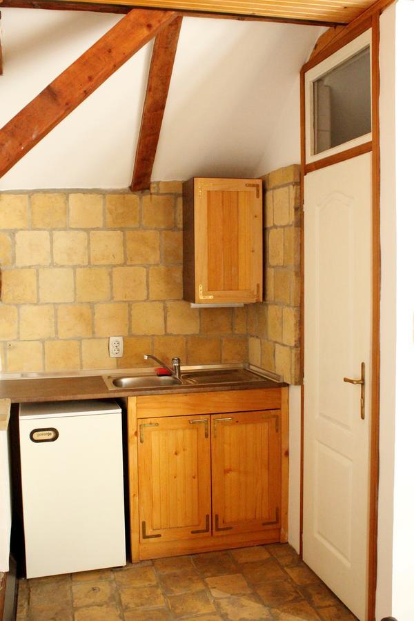 Hostel Nomad Νόβι Σαντ Εξωτερικό φωτογραφία