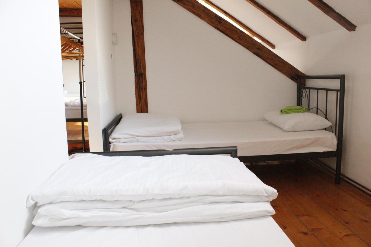 Hostel Nomad Νόβι Σαντ Εξωτερικό φωτογραφία