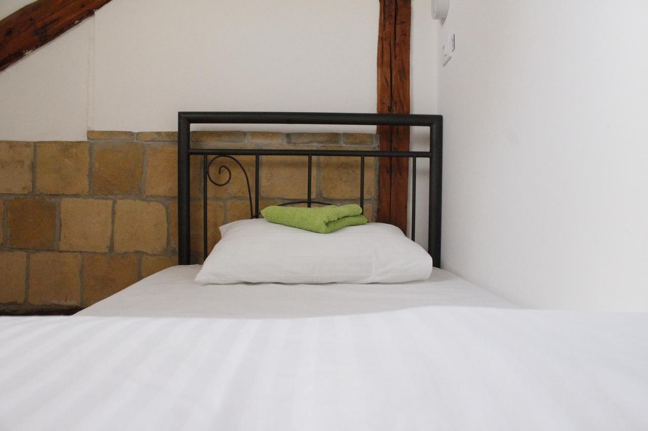 Hostel Nomad Νόβι Σαντ Εξωτερικό φωτογραφία
